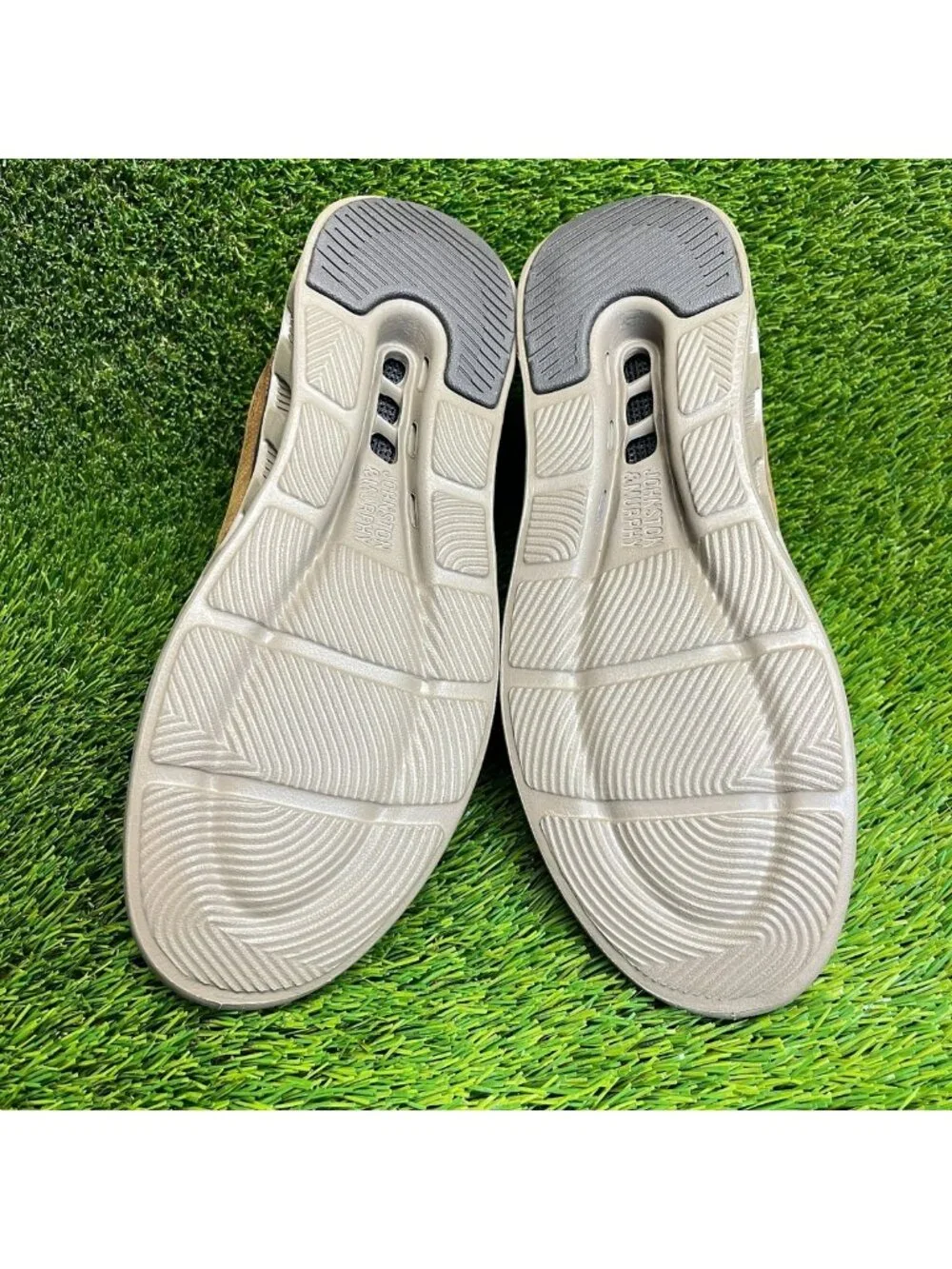 Johnston & Murphy Activate U-Throat Mens Size 9.5M Brown Casual Dress Shoes